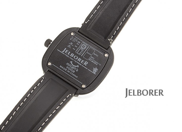 ساعت طرح SEVENFRIDAY