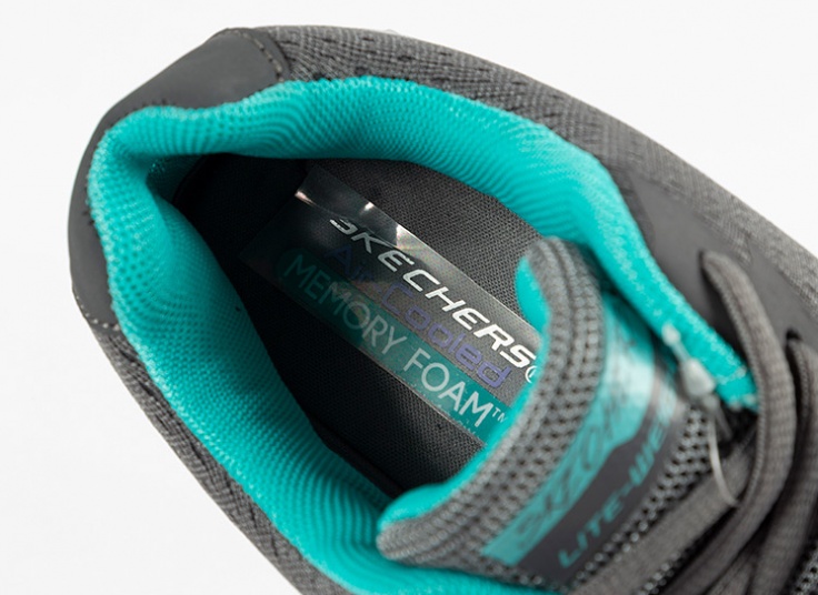 کتانی زنانه Skechers