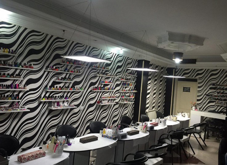 کاشت ناخن سالن کوئین