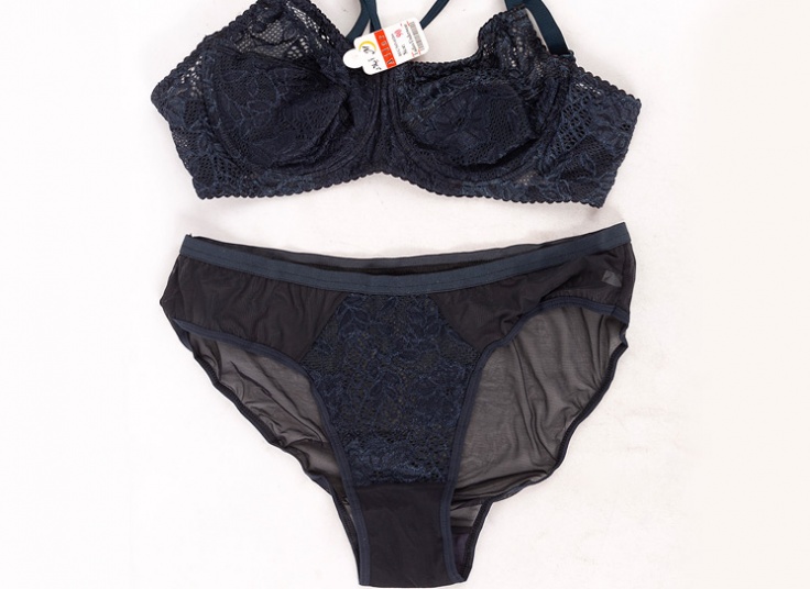 لباس زیر هارنس دار Ailar