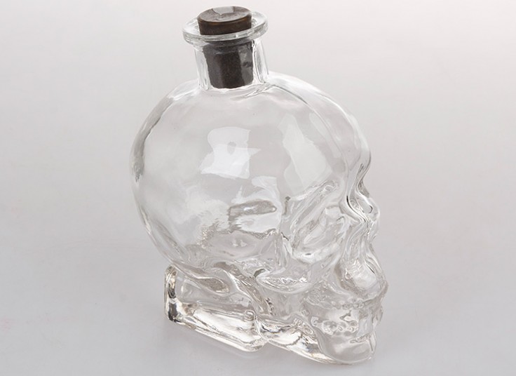 بطری شیشه ای طرح اسکلت
