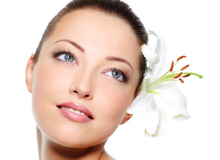 جوانسازی صورت در درمانگاه پاک