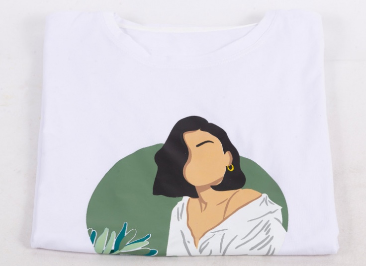 تیشرت زنانه طرح Face off