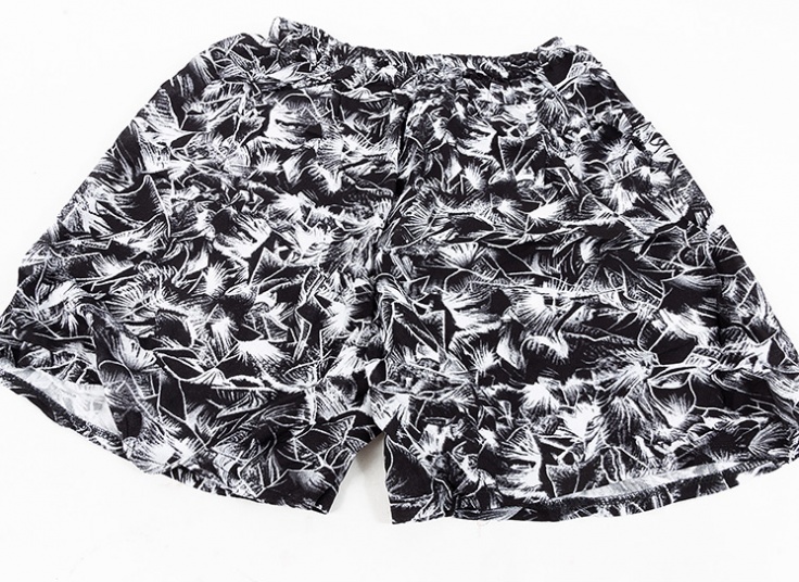 شورتک طرحدار زنانه