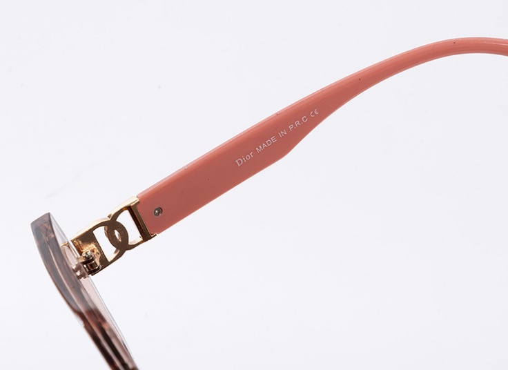 عینک آفتابی زنانه Dior مدلD22965