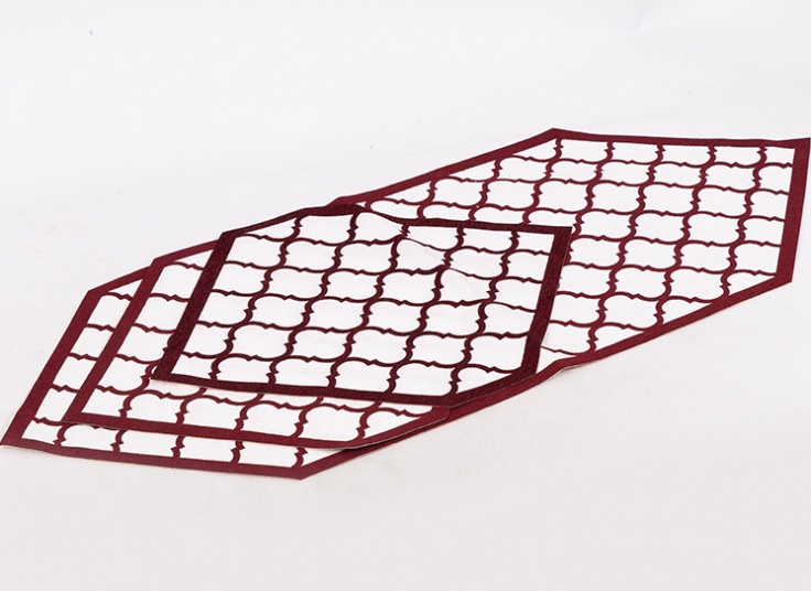 رانر رومیزی