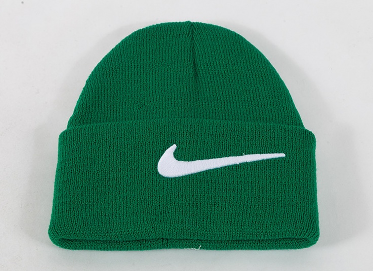 کلاه بافت Nike