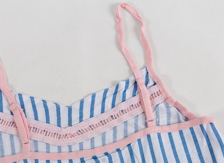 تاپ راه راه Censored