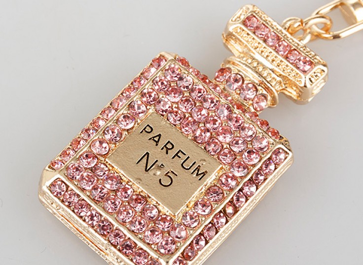 آویز کلید کریستالی طرح Channel