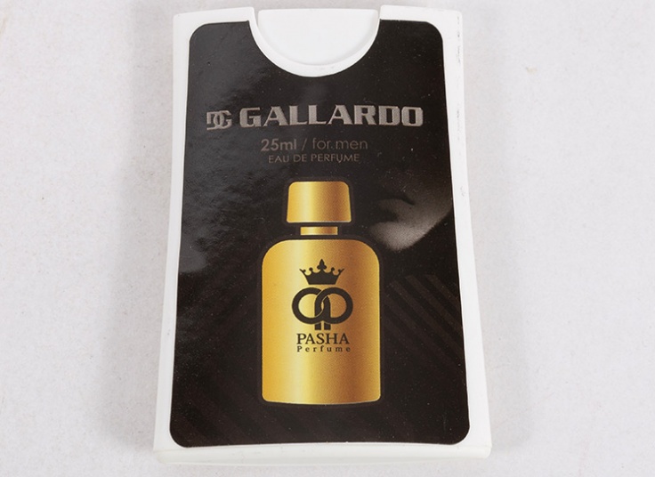عطر جیبی Gallardo