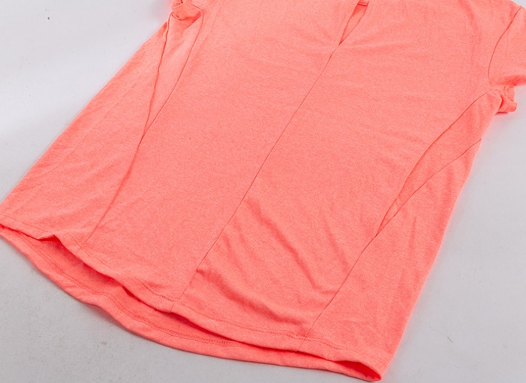 تیشرت ورزشی زنانه Artengo