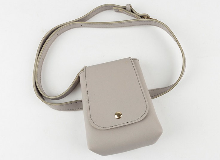 کیف کمری زنانه چرمی