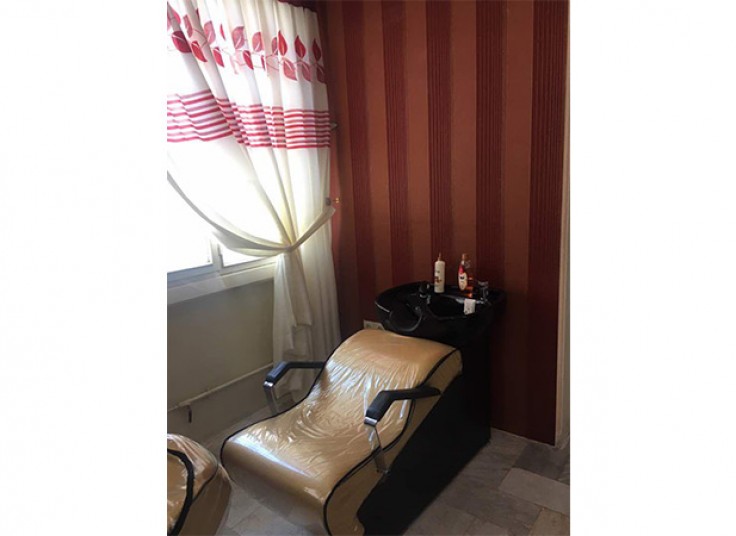 سالن زیبایی رامینا