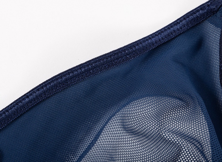 لباس زیر پرسی