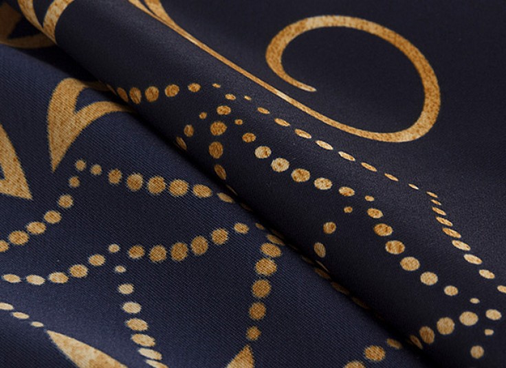 روسری ساتن دست دوز ASGOLDAS