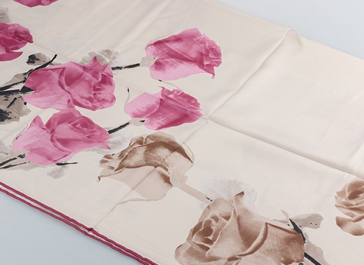 روسری ساتن Enrico Coveri