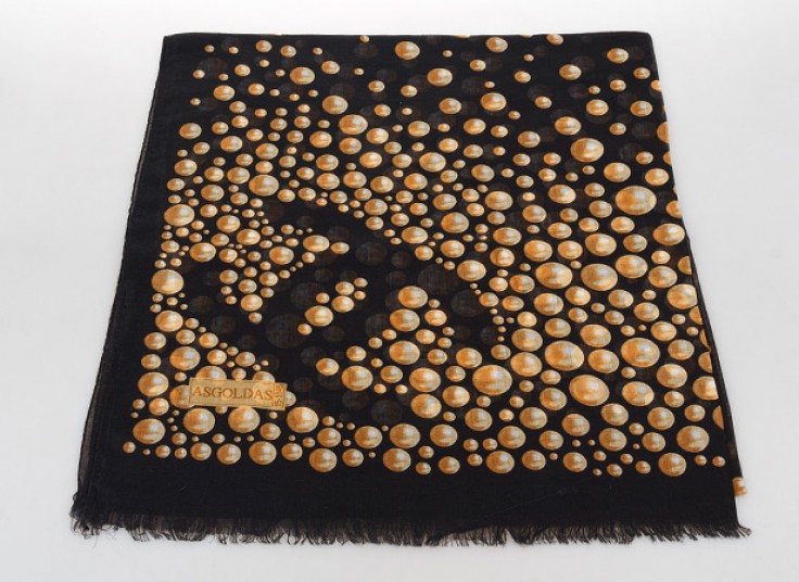 شال نخی CHANEL