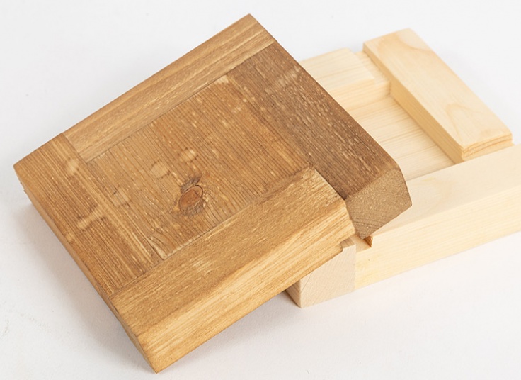 زیرسیگاری چوبی