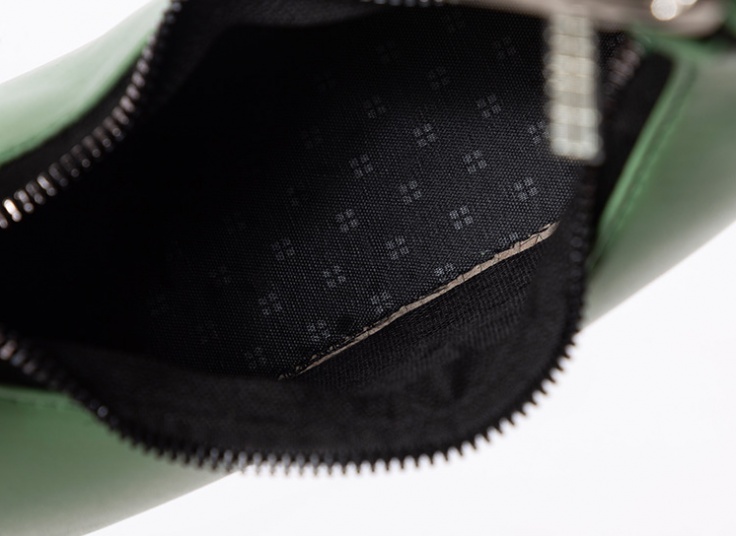 کیف هلالی زنانه TOM FORD