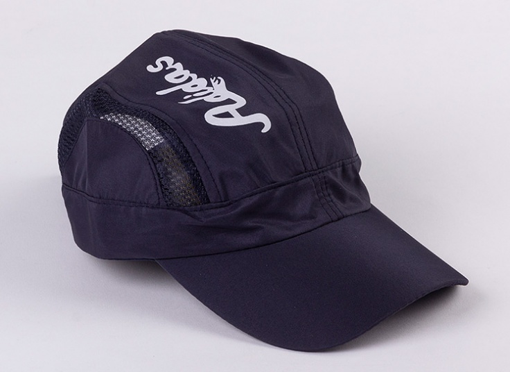 کلاه آفتابگیر adidas