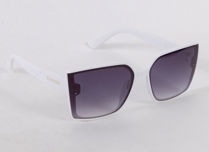 عینک آفتابی زنانه Fadeinr مدل 3511