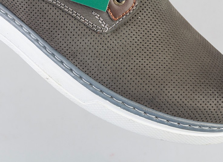 کفش مردانه Clarks