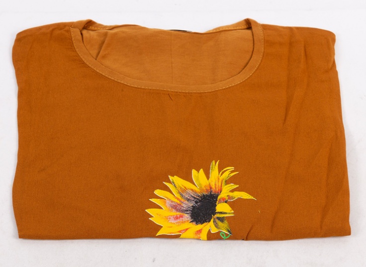 تاپ آستین افتاده چاپدار