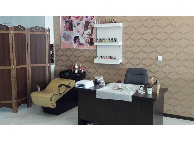 سالن زیبایی الماس بنفش