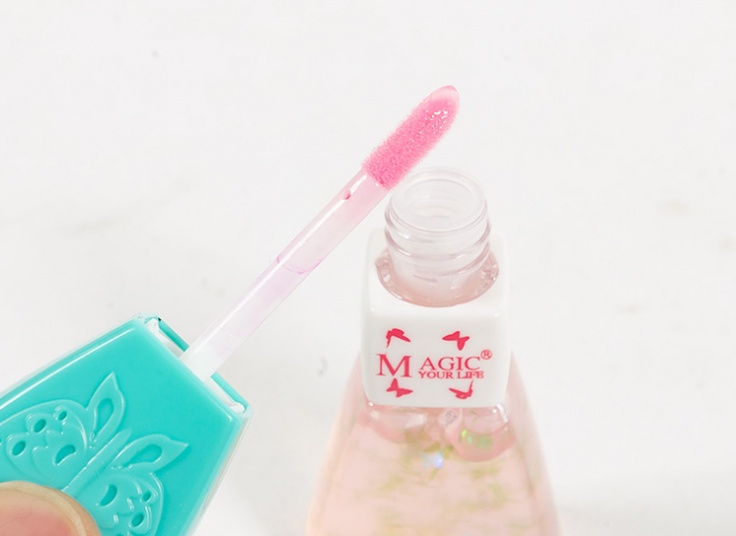 برق لب پروانه ای Magic