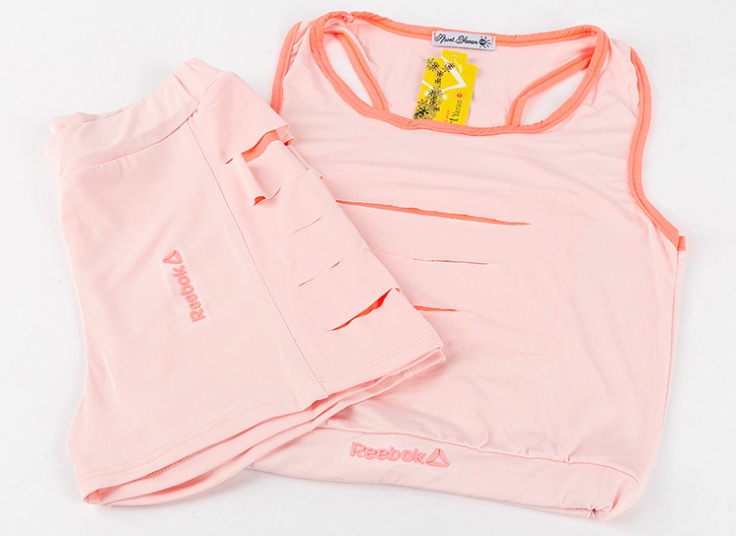 ست نیم تنه و شلوارک Reebok