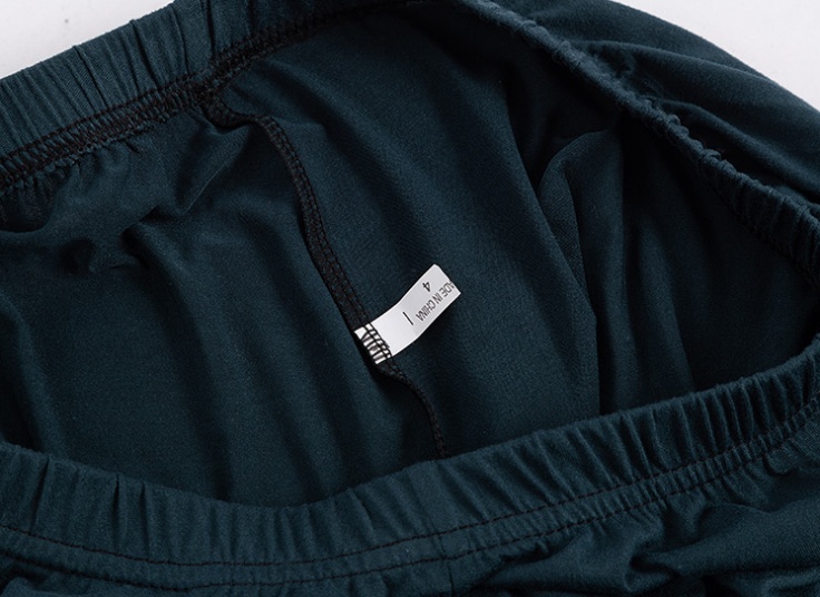 شلوارک زنانه Feng