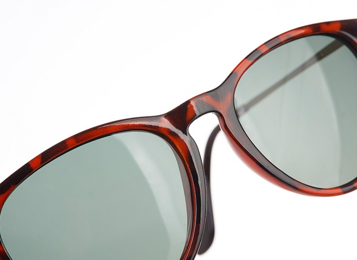 عینک آفتابی پلورایز طرح Tailoring