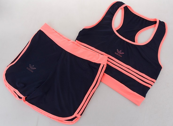 ست نیم تنه و شورتک طرح adidas