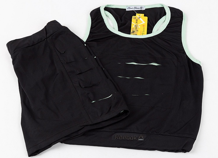 ست نیم تنه و شلوارک Reebok