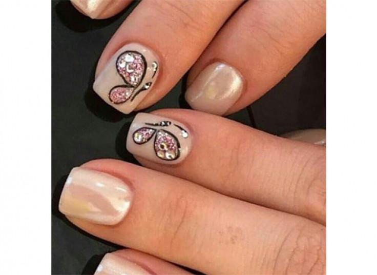 خدمات ناخن گلچهره