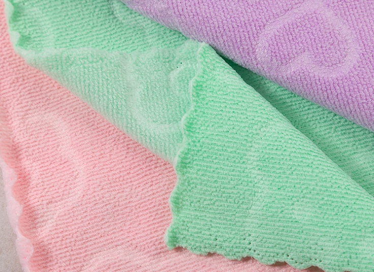 دستمال مایکروفایبر دالبری