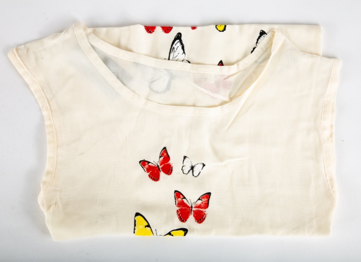 تاپ نخی طرح پروانه