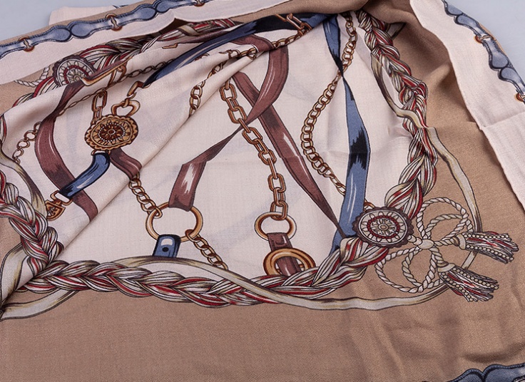 روسری طرح HERMES