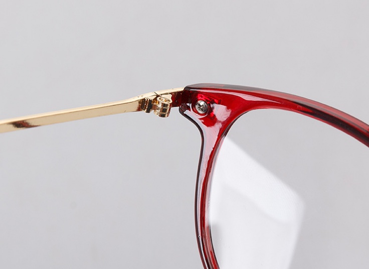 عینک طبی Garamond