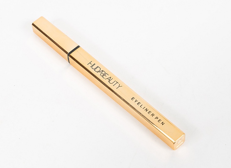 خط چشم ماژیکی Huda Beauty