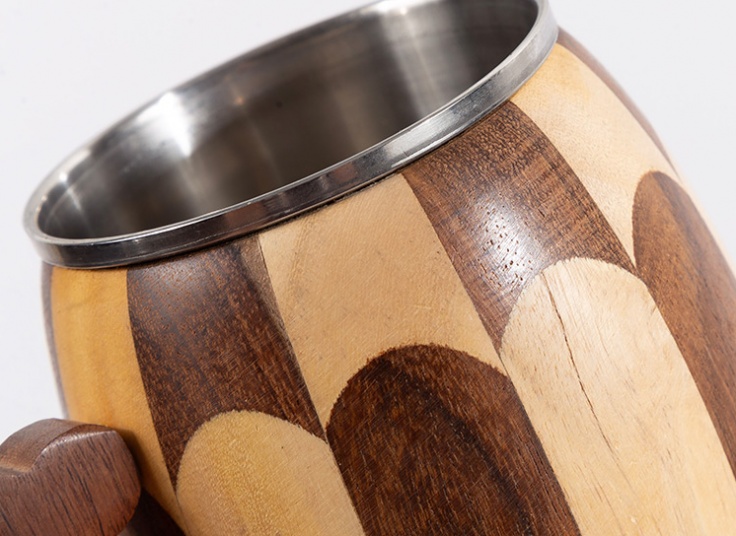 لیوان چوبی دسته دار