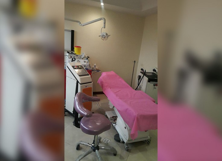 لیزر الکساندرایت دایود آروما مطب دکتر فیروزمند