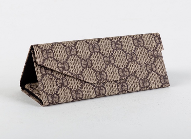 کیف عینک مثلثی مدل تاشو