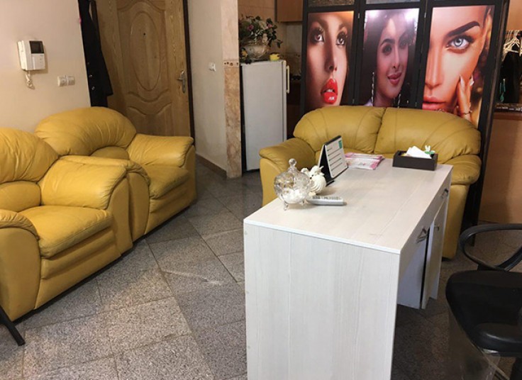 سالن زیبایی رویا