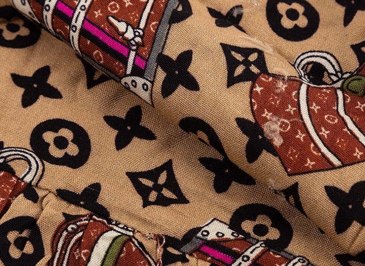 سارافون چین دار