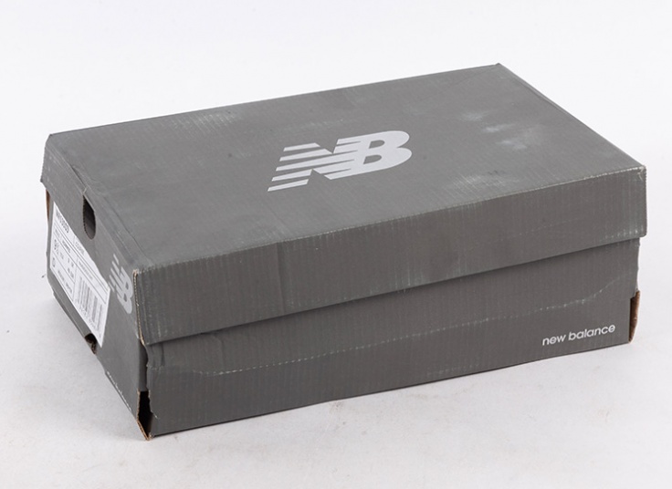 کتانی طرح New Balance مدل MR530