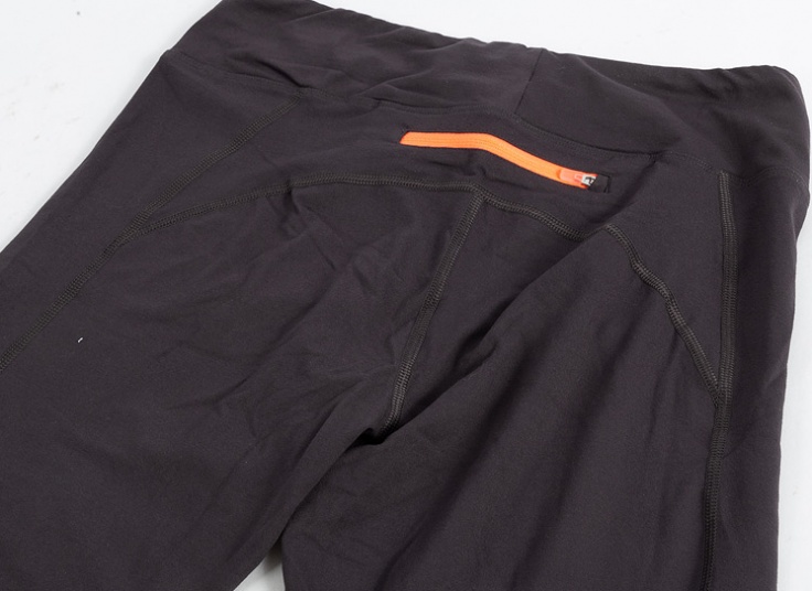 لگ ورزشی Tchibo