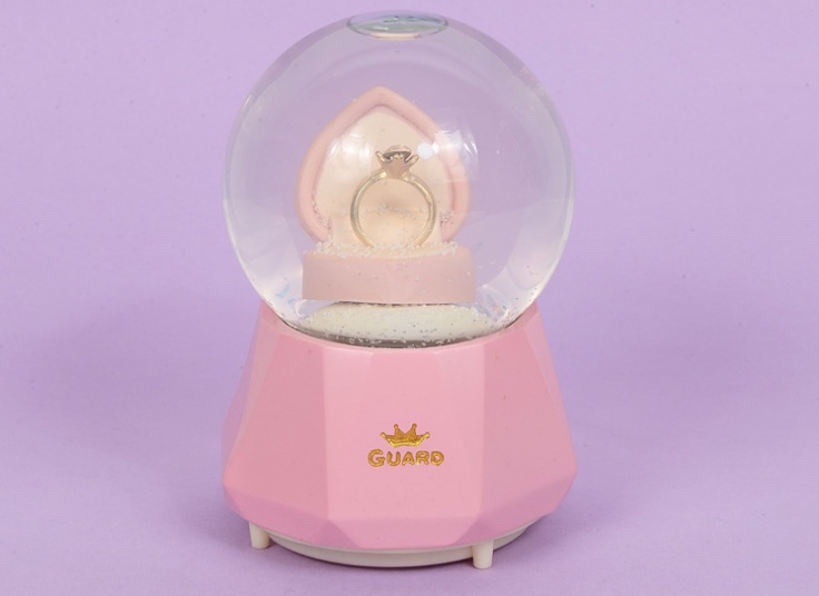 گوی موزیکال مدل پمپی