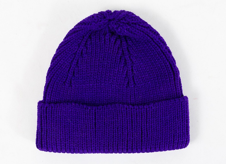 کلاه بافت لئونی