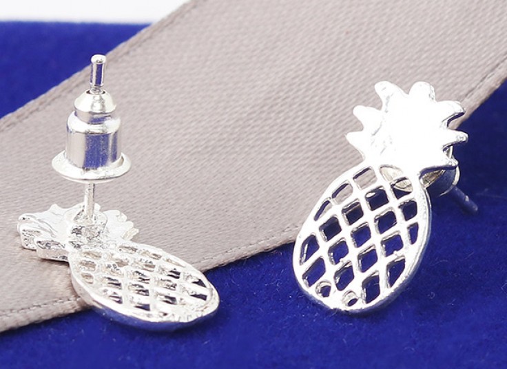 گوشواره میخی فانتزی